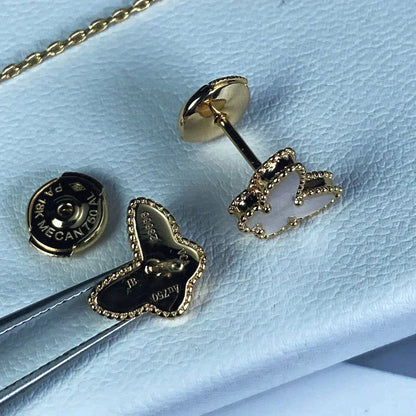[Stars Jewelry]SWEET BUTTERFLY MOP EARSTUDS