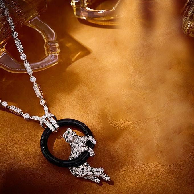 [Stars Jewelry jewelrys]NEW BLACK CIRCLE PANTHER FULL DIAMOND NECKLACE