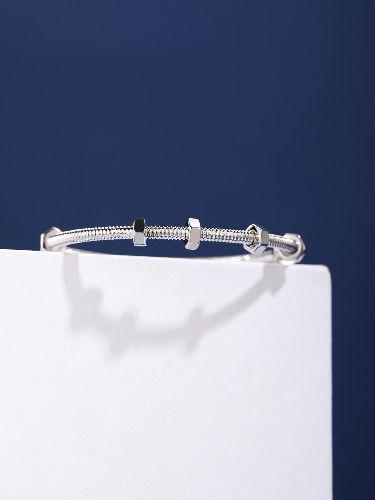 [Stars Jewelry jewelrys]CT THREADED BRACELET