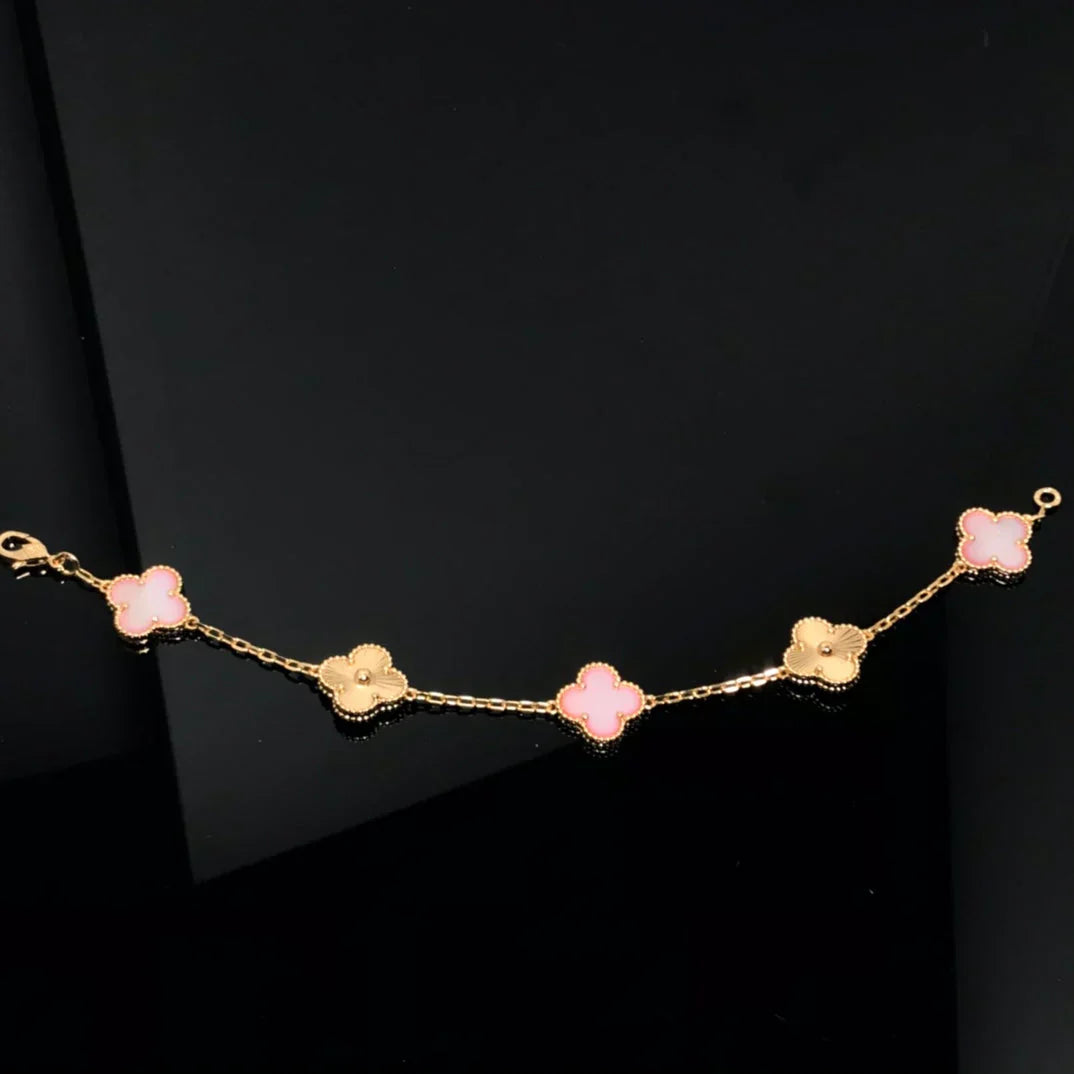 [Stars Jewelry] CLOVER 5 MOTIFS  PINK MOP BRACELET COLLECTION